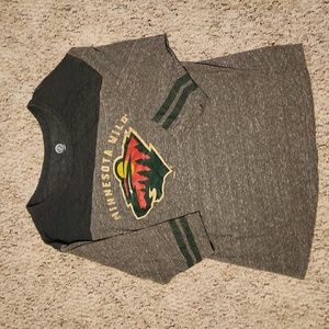 Mn wild quarter length tee shirt